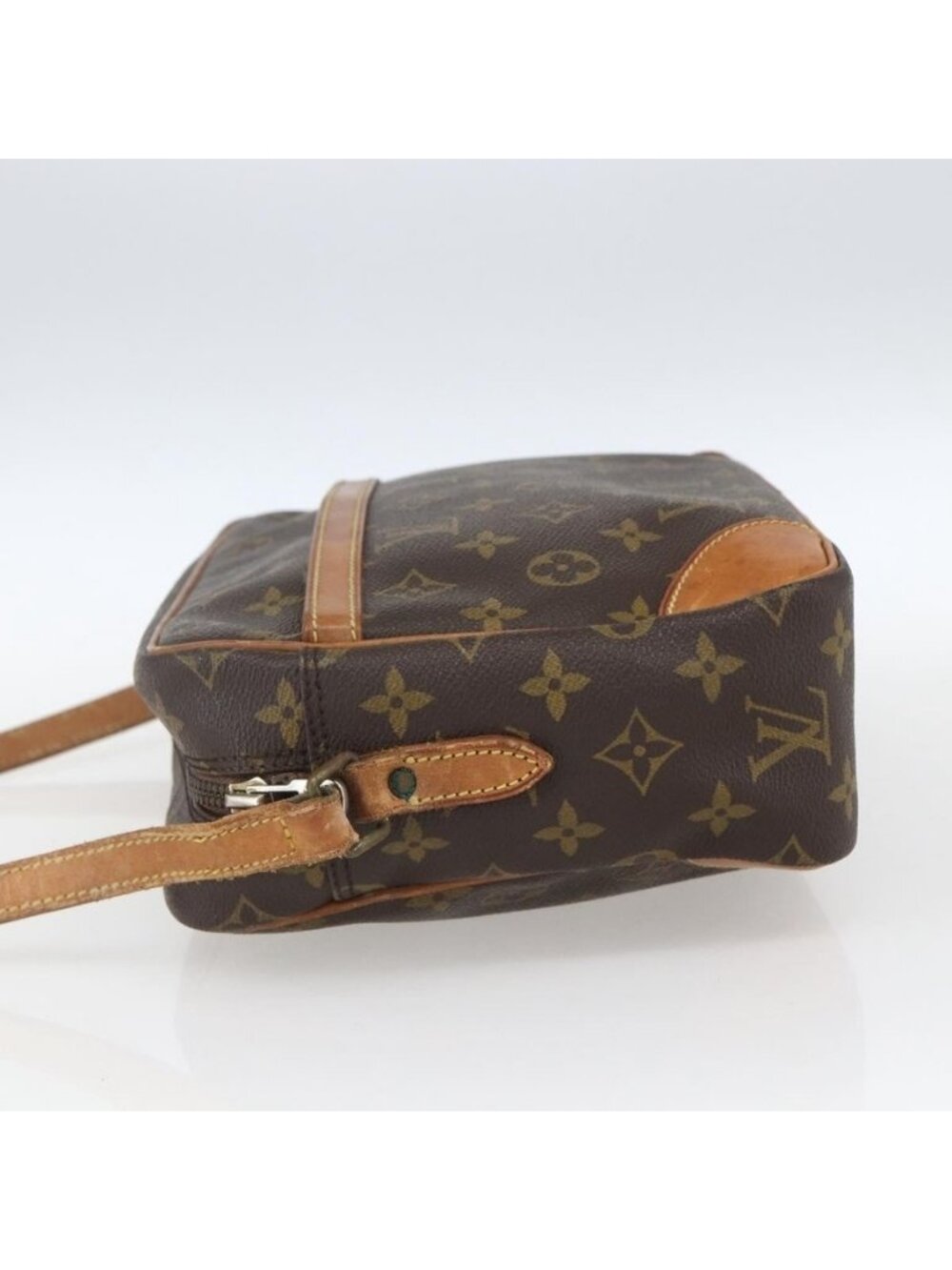 Authentic LOUIS VUITTON Monogram Trocadero 30 Shoulder Bag M51272 LV - Picture 10 of 16